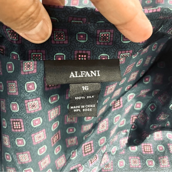 Alfani 100% Silk Blouse Women’s Size 16 Geometric Print Button Down Long Sleeve - Picture 6 of 10